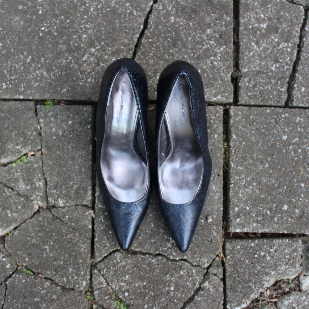 C. Ladel Stilettos - Picture 2 of 5